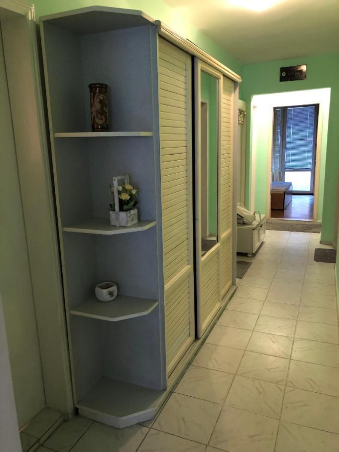 Spacious Beautiful Apartment - Prime Location 瓦爾納 外观 照片